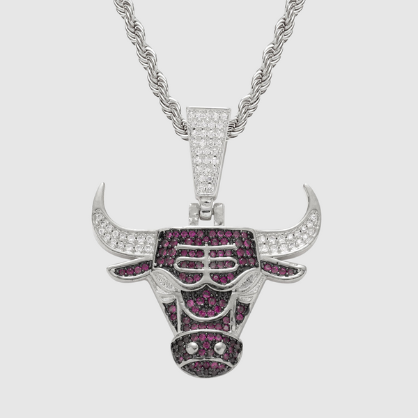 Chicago Bulls Iced Pendant - White Gold